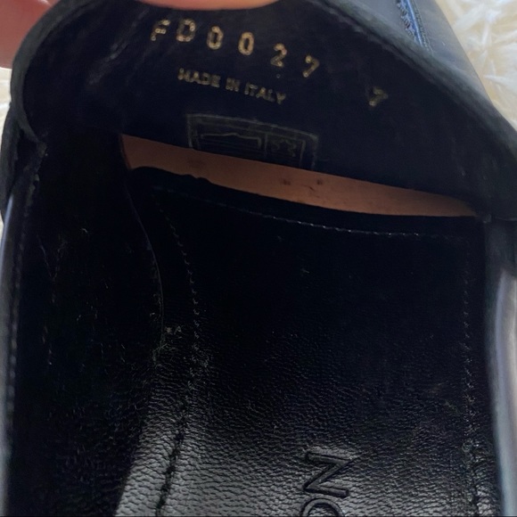 🚫SOLD🚫NWOT Louis Vuitton Leather Loafers - Picture 5 of 8
